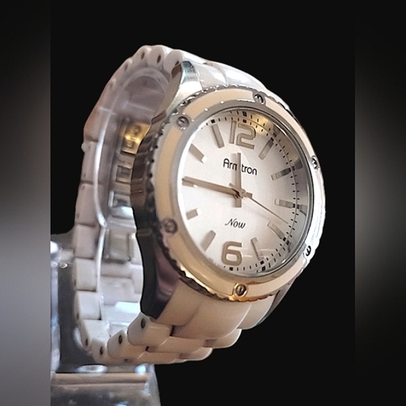 Vintage Armitron Now All White Watch Minimalist Quartz Movement - Picture 2 of 4